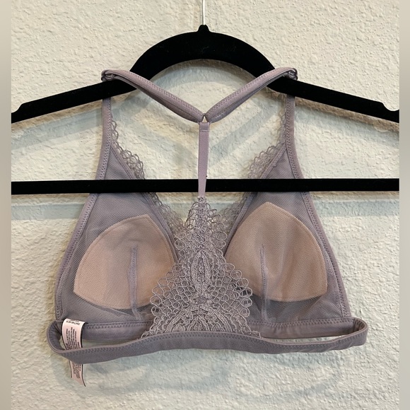 VICTORIA'S Secret Front Closure Lavendar Lace Racerback Bralette XSmall - Picture 2 of 3